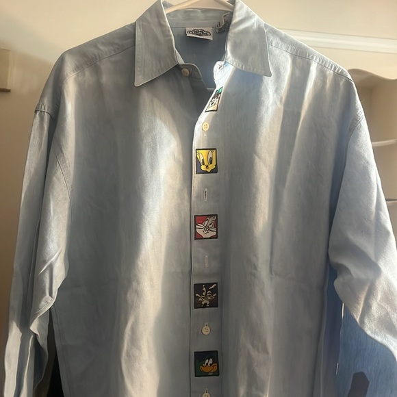 LOONEY TOONS BUTTON DOWN - Picture 1 of 5